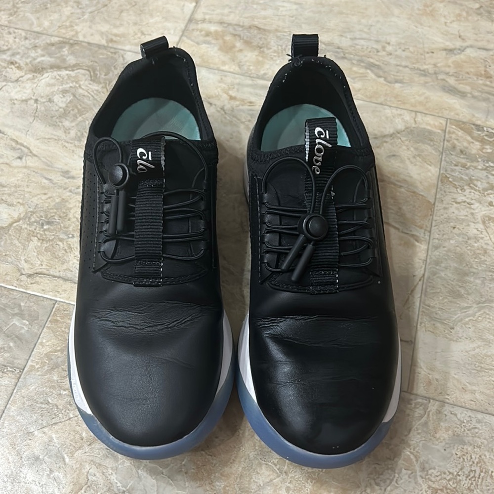 EUC Woman’s Clove Night Shift Classic shoes